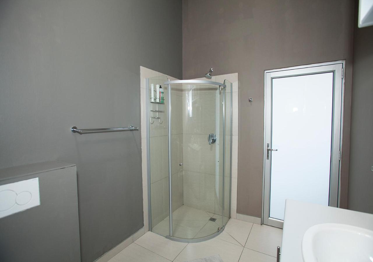Rnb'S Studio Apartment Windhuk Zewnętrze zdjęcie