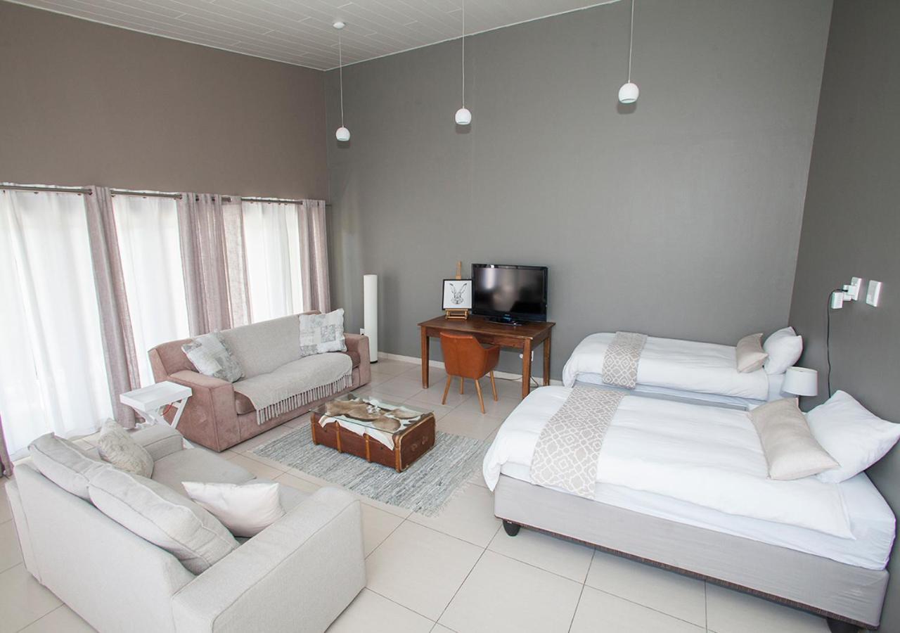 Rnb'S Studio Apartment Windhuk Zewnętrze zdjęcie