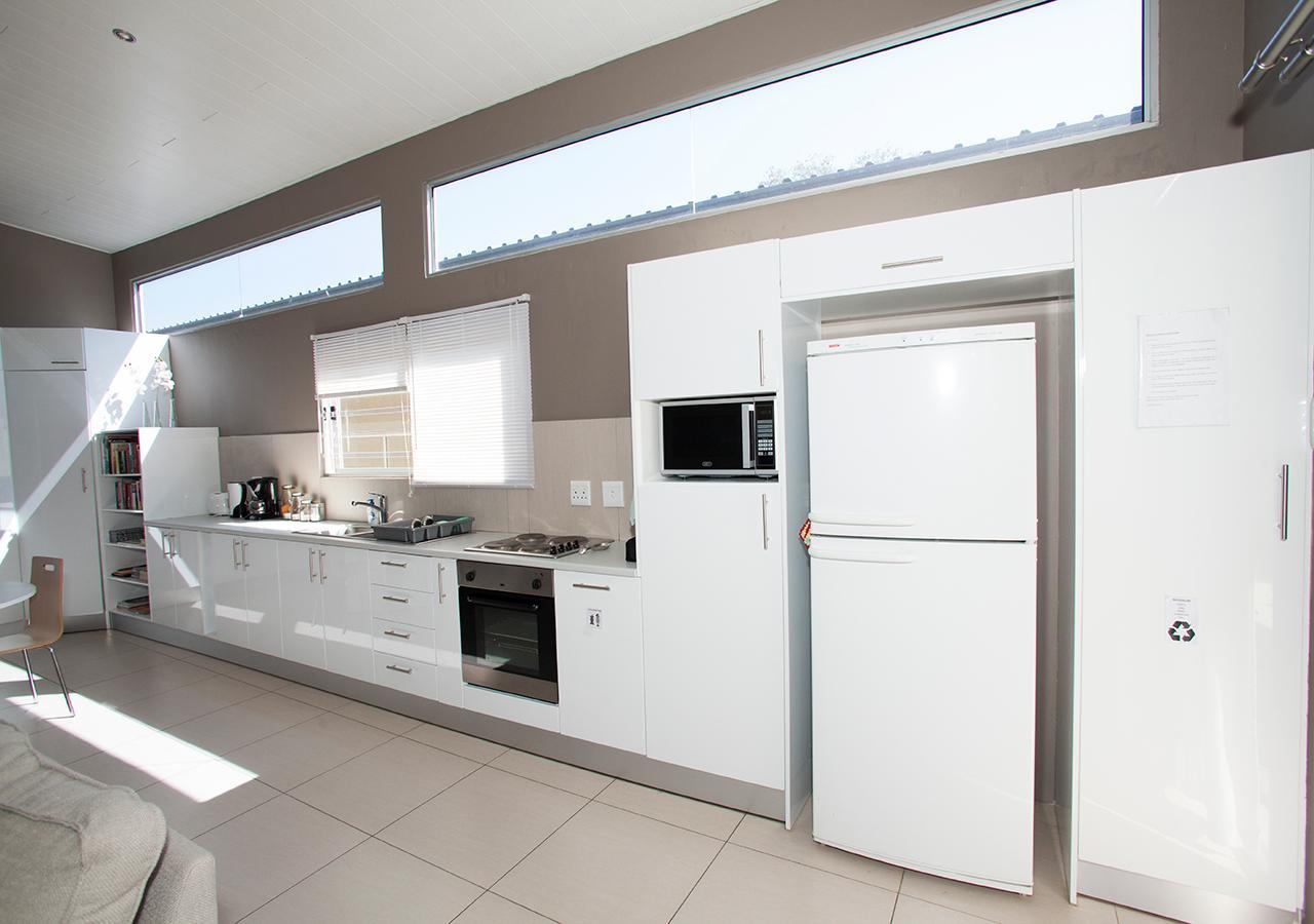 Rnb'S Studio Apartment Windhuk Zewnętrze zdjęcie